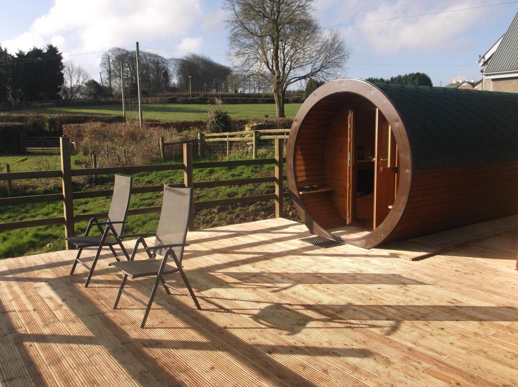 Rivendell Glamping Pods Hotel Holsworthy Exterior photo